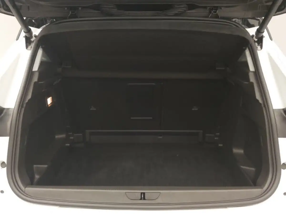 2024-vauxhall-grandland-12-ultimate-130ps-big-7