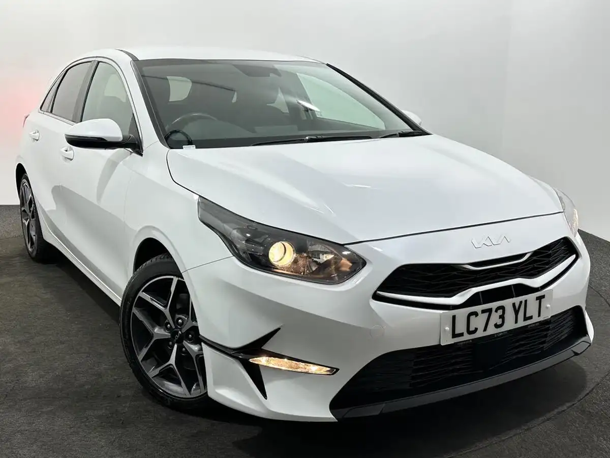 2023-kia-ceed-15-t-gdi-3-158bhp-hatchback-big-51
