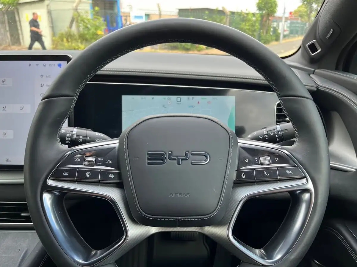 2025-byd-sealion-7-e-comfort-big-26