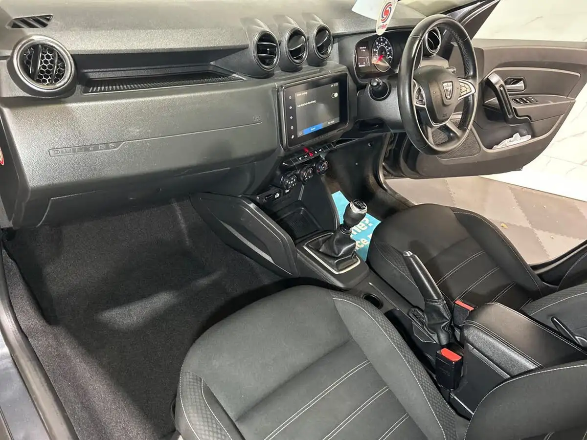 2021-dacia-duster-10-tce-comfort-90hpeu6d-4x2-window-van-big-18