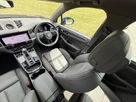 2023-porsche-macan-20-small-31