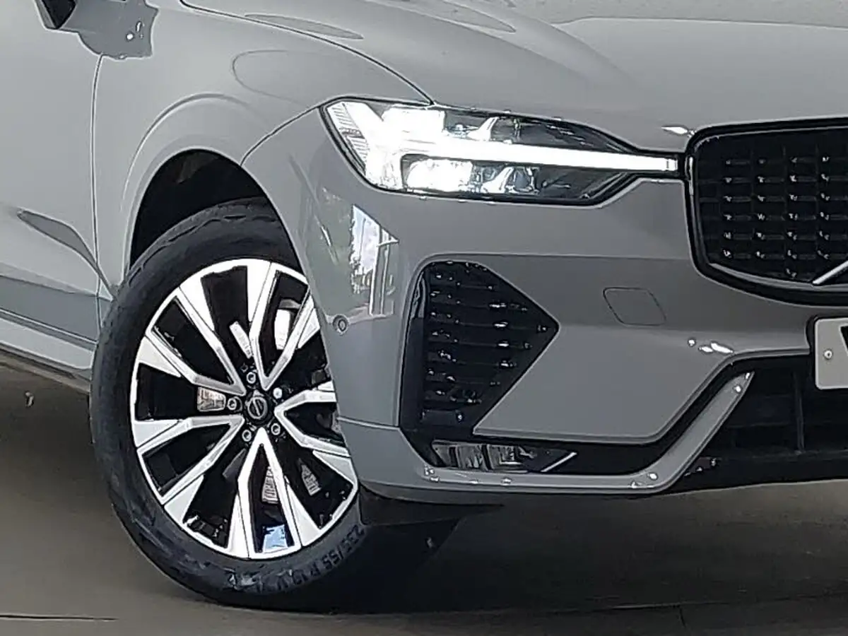 2023-volvo-xc60-20-b5-plus-big-8
