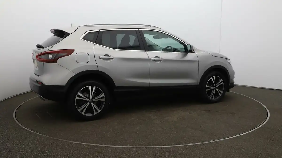 2020-nissan-qashqai-13-dig-t-n-connecta-160ps-dct-big-43
