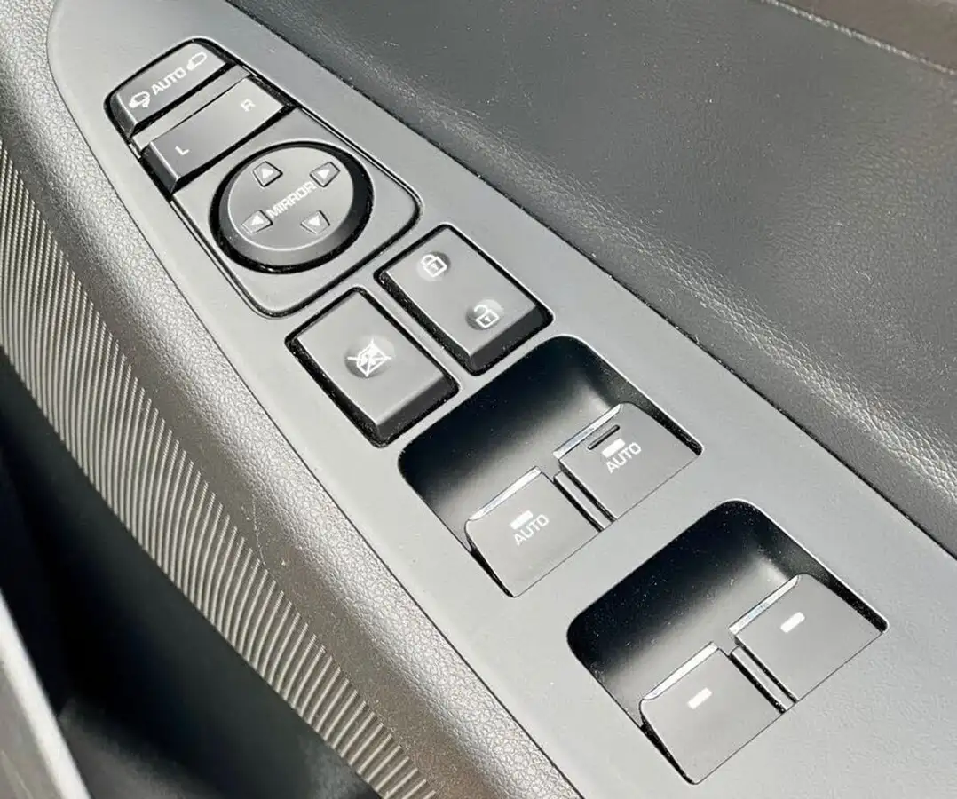2019-hyundai-tucson-16-gdi-se-nav-big-40