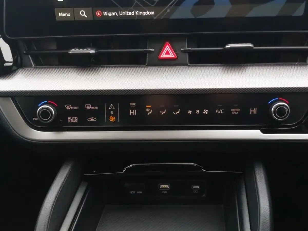 2024-kia-sportage-16-t-gdi-3-207bhp-hev-auto-big-17