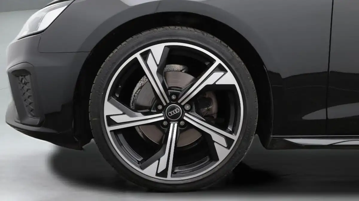 2022-audi-a4-20-35-tfsi-black-edition-s-tronic-big-18