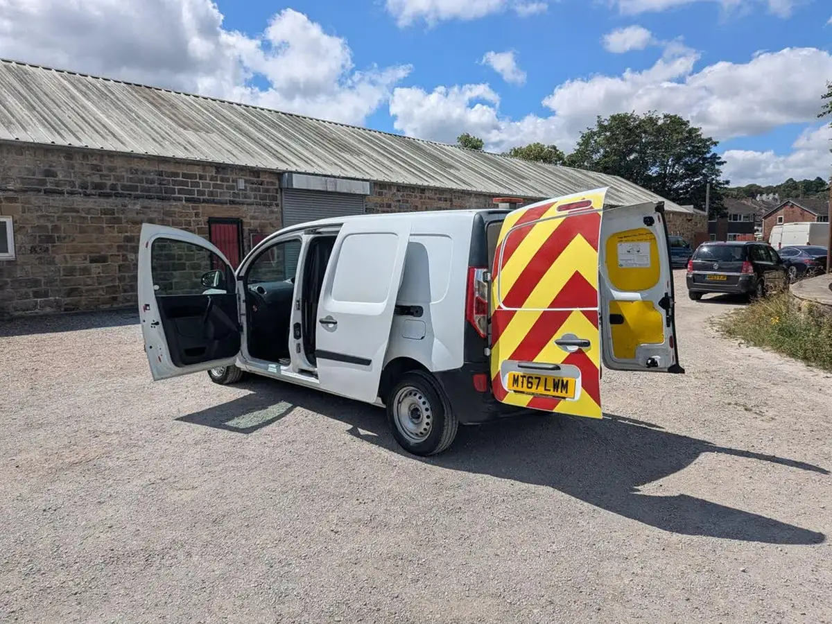 2017-renault-kangoo-maxi-15td-ll21-energy-dci-110-maxi-business-eu6-panel-1461cc-big-22