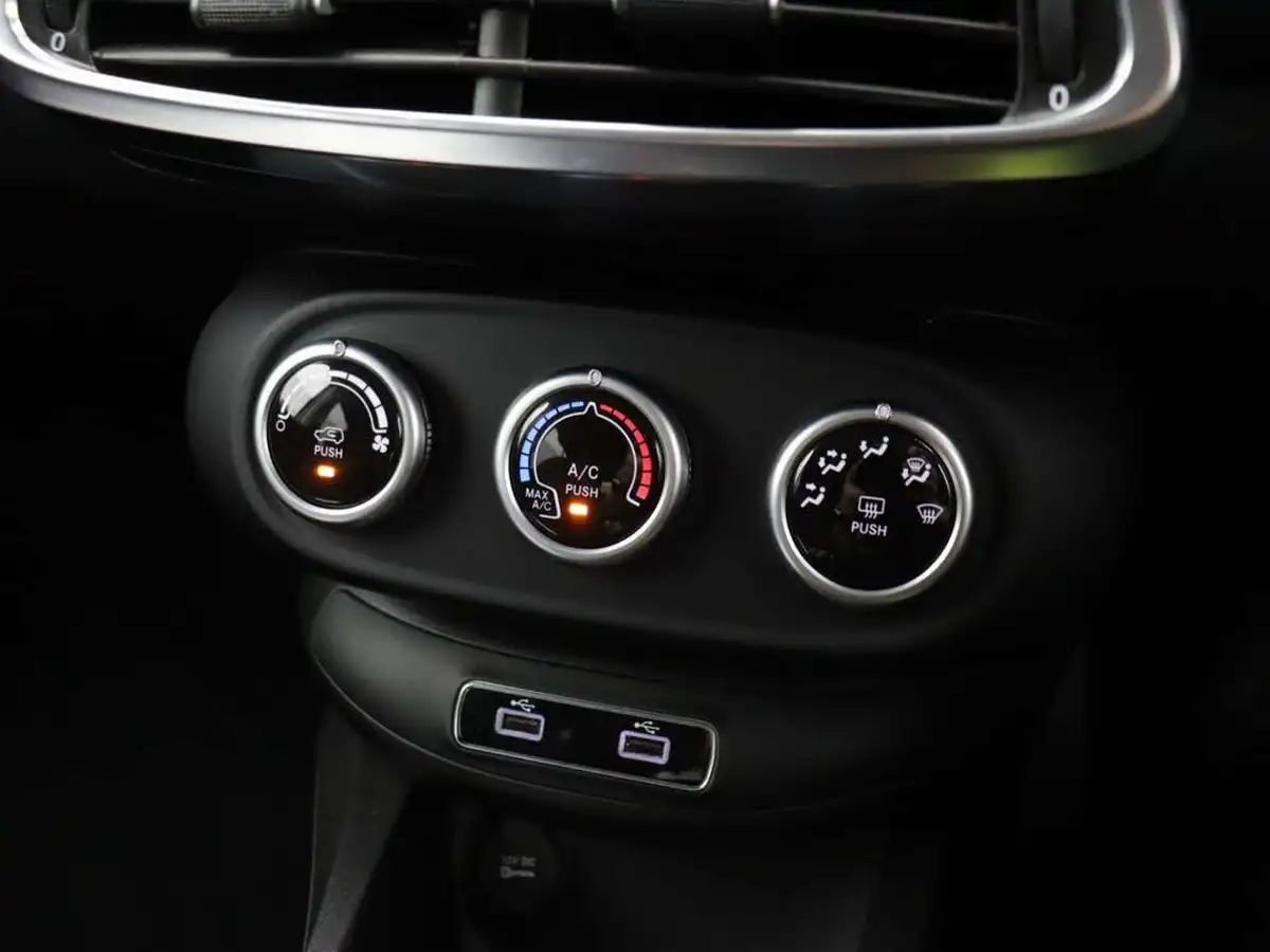 2022-fiat-500x-10-firefly-turbo-connect-big-29