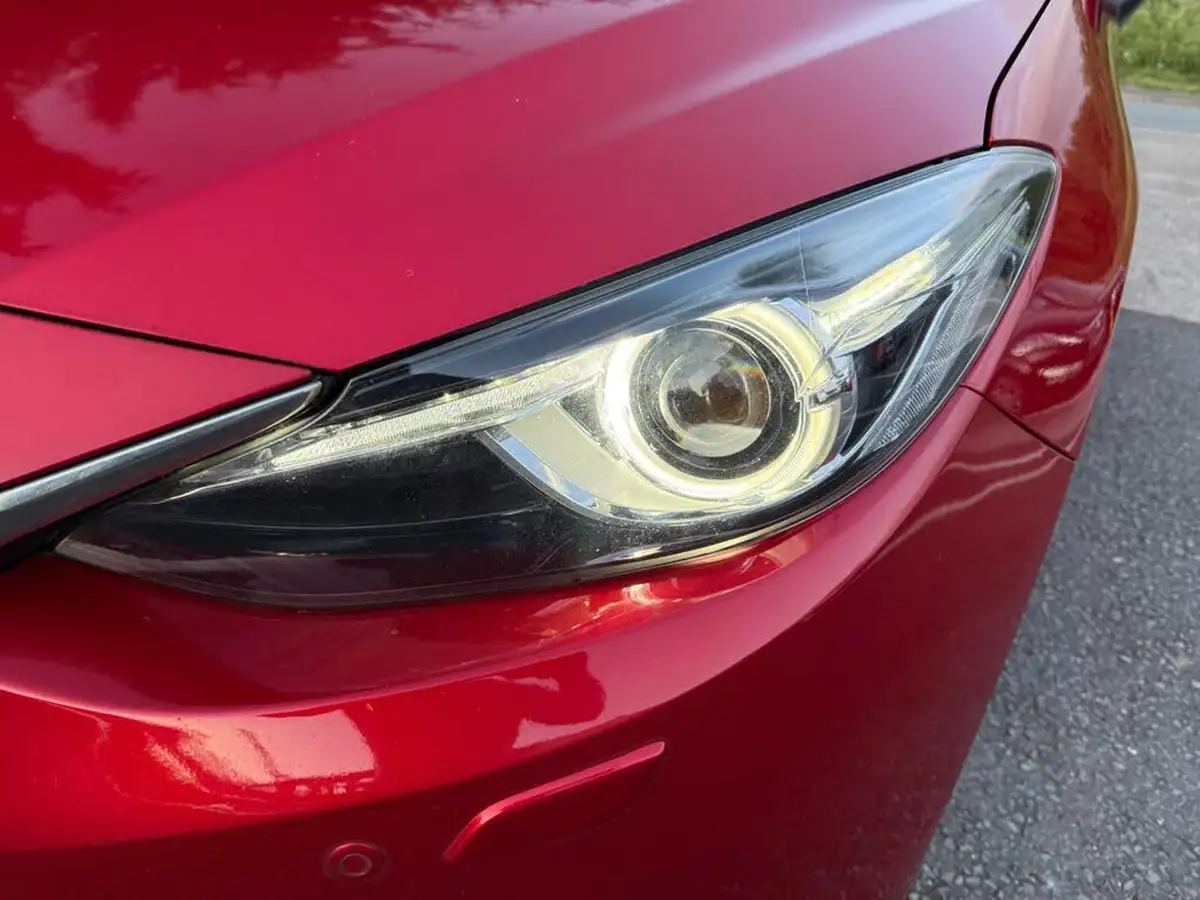 2014-mazda-mazda3-22td-sport-nav-hatchback-5d-big-39