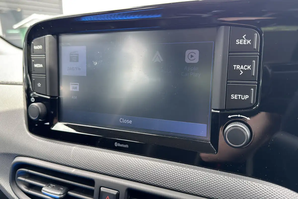 2022-hyundai-i10-10-se-connect-big-40