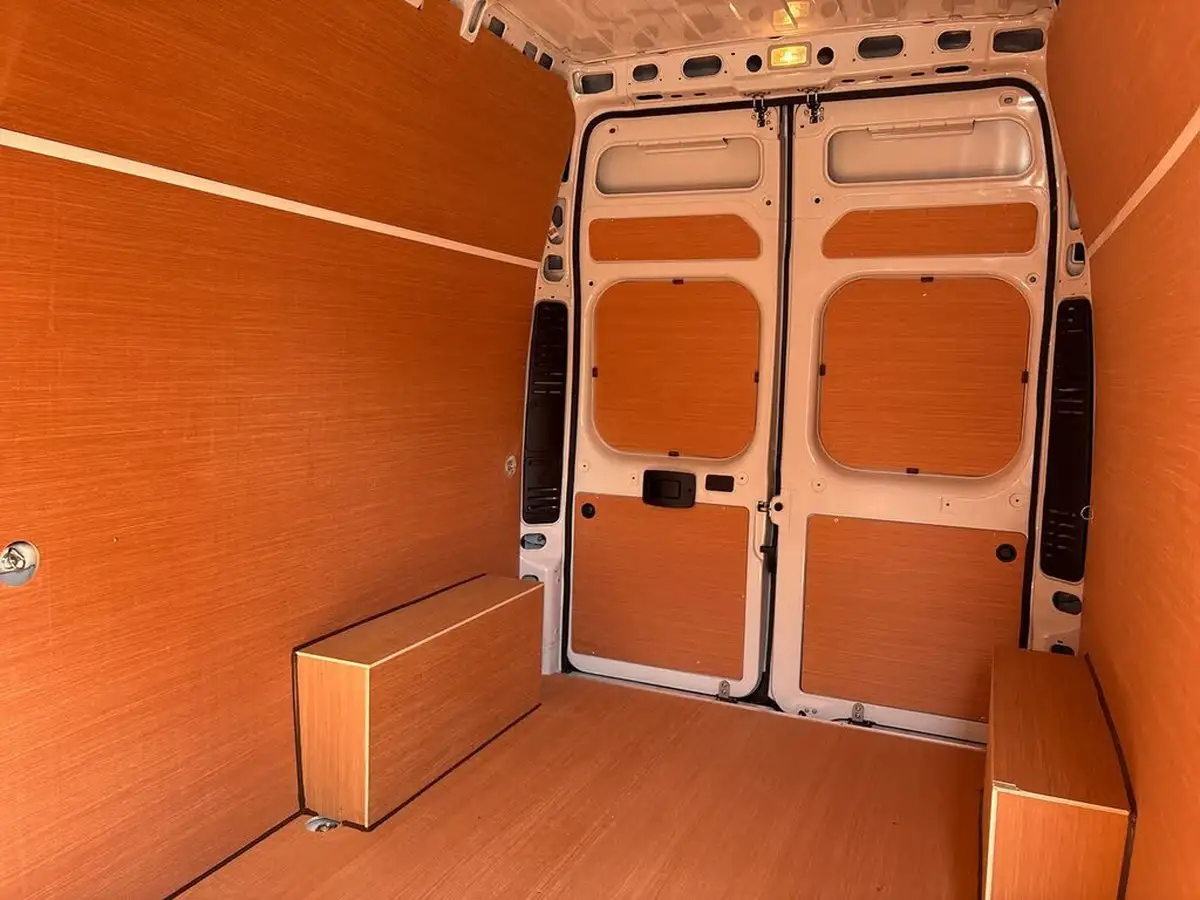 2024-vauxhall-movano-big-10