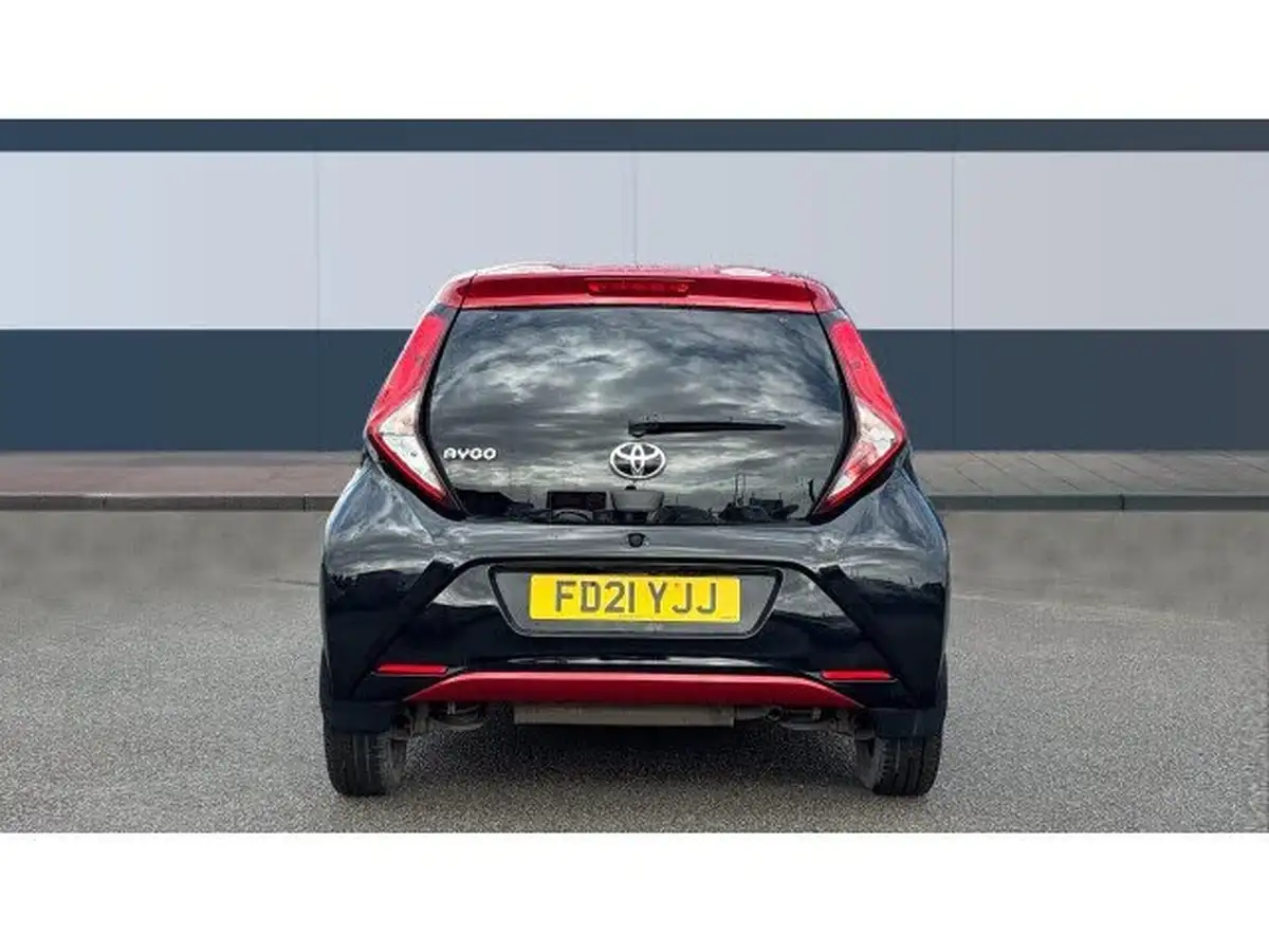 2021-toyota-aygo-10-vvt-i-x-clusiv-big-5
