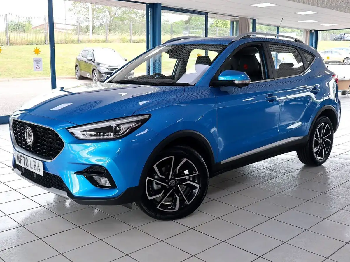 2020-mg-zs-suv-15-vti-tech-exclusive-106ps-big-8
