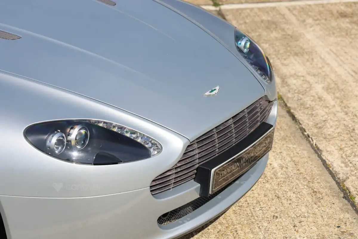 2009-aston-martin-vantage-43-convertible-sportshift-big-57