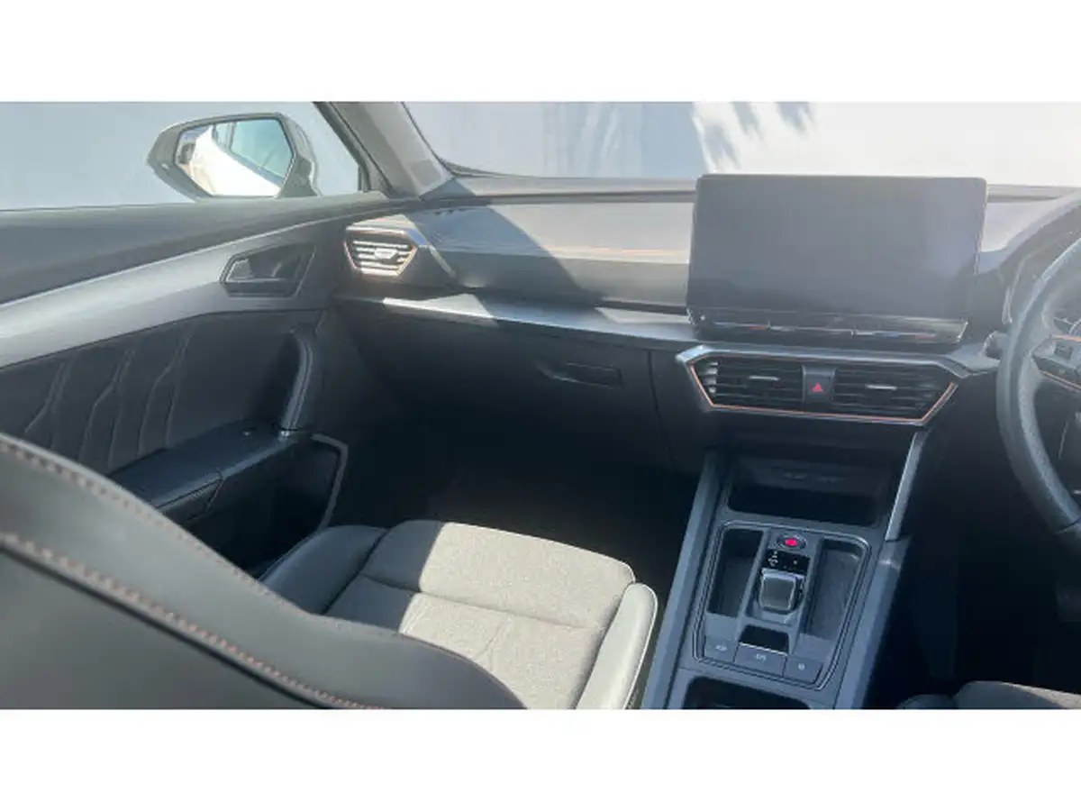 2024-cupra-formentor-14-e-hybrid-v1-big-13