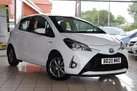 2020-toyota-yaris-15-vvt-i-icon-98bhp-hybrid-1497cc-e-cvt-small-0