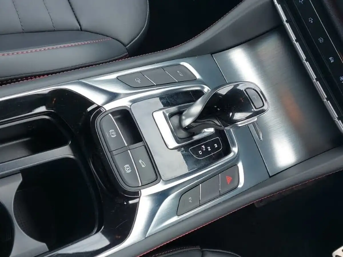2023-mg-hs-15t-gdi-trophy-258ps-plug-in-hybrid-auto-big-10