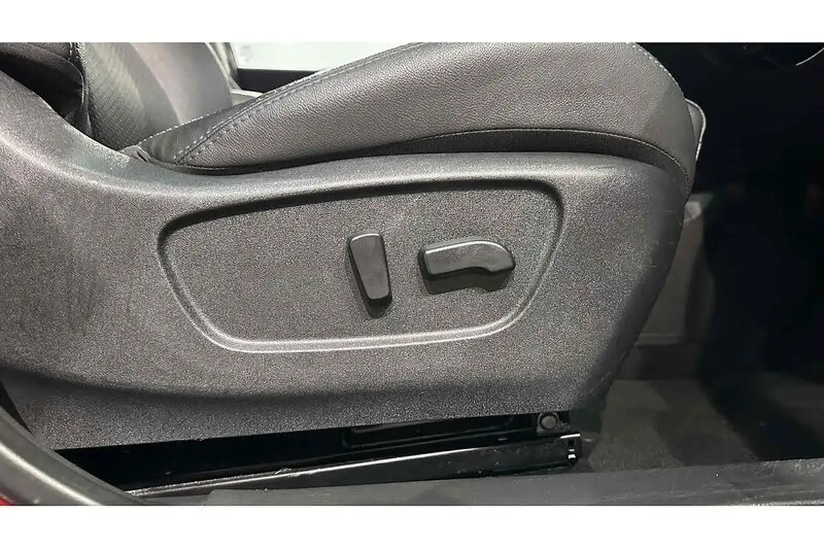 2018-nissan-qashqai-13-dig-t-tekna-160ps-big-32
