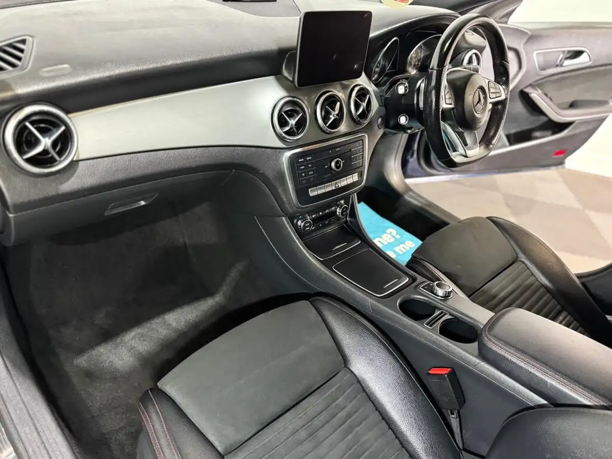 2018-mercedes-benz-cla-21d-cla-200-amg-line-shooting-brake-5d-7g-dct-big-19