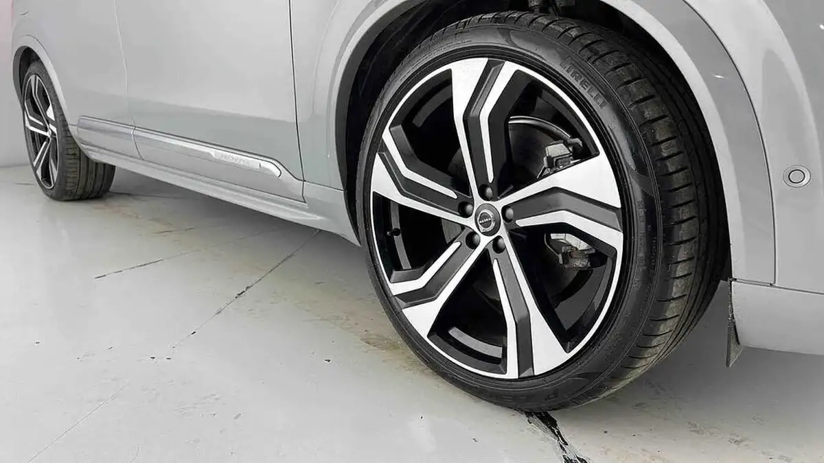 2024-volvo-xc90-20-t8-ultimate-dark-big-25