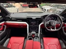 2019-lamborghini-urus-40-no-trim-small-1