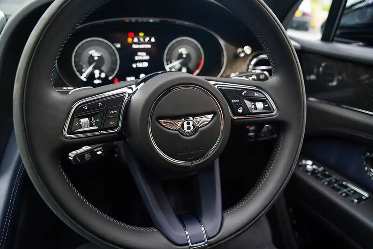 2024-bentley-bentayga-40-v8-s-big-62