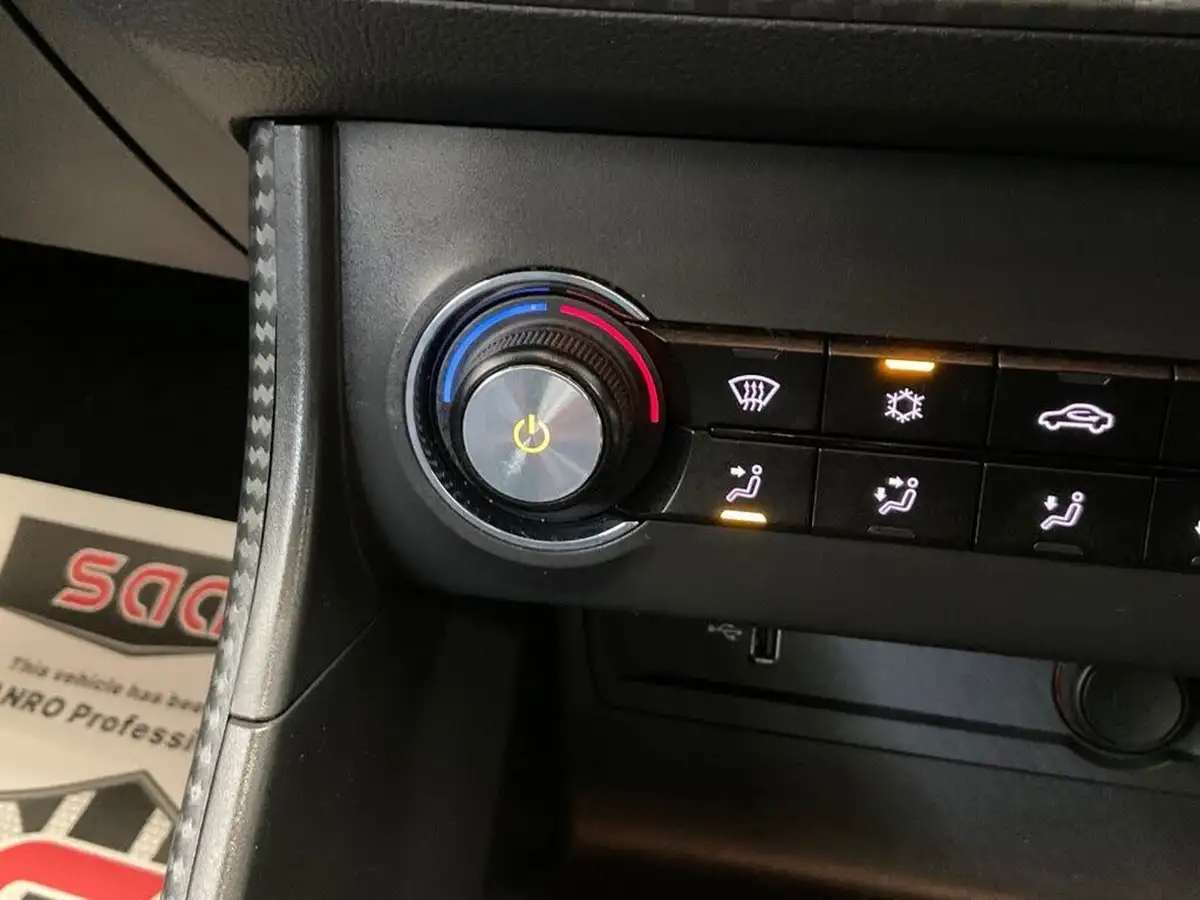 2018-mg-zs-suv-10t-gdi-excite-big-46