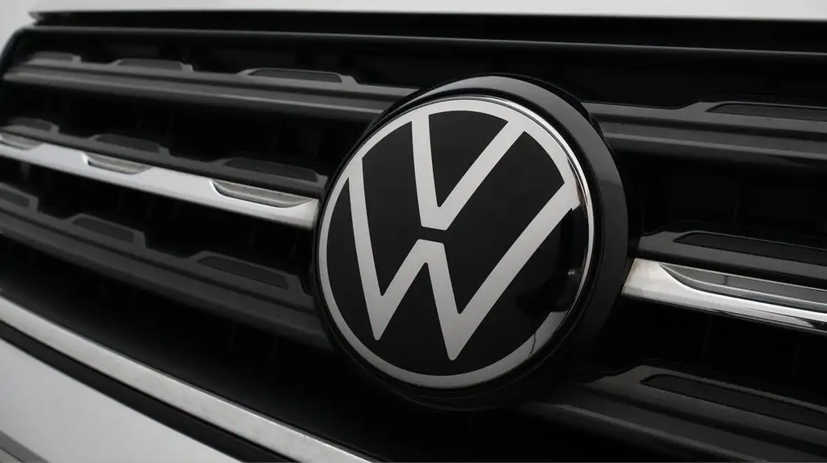 2023-volkswagen-t-cross-10-tsi-black-edition-110ps-dsg-big-20