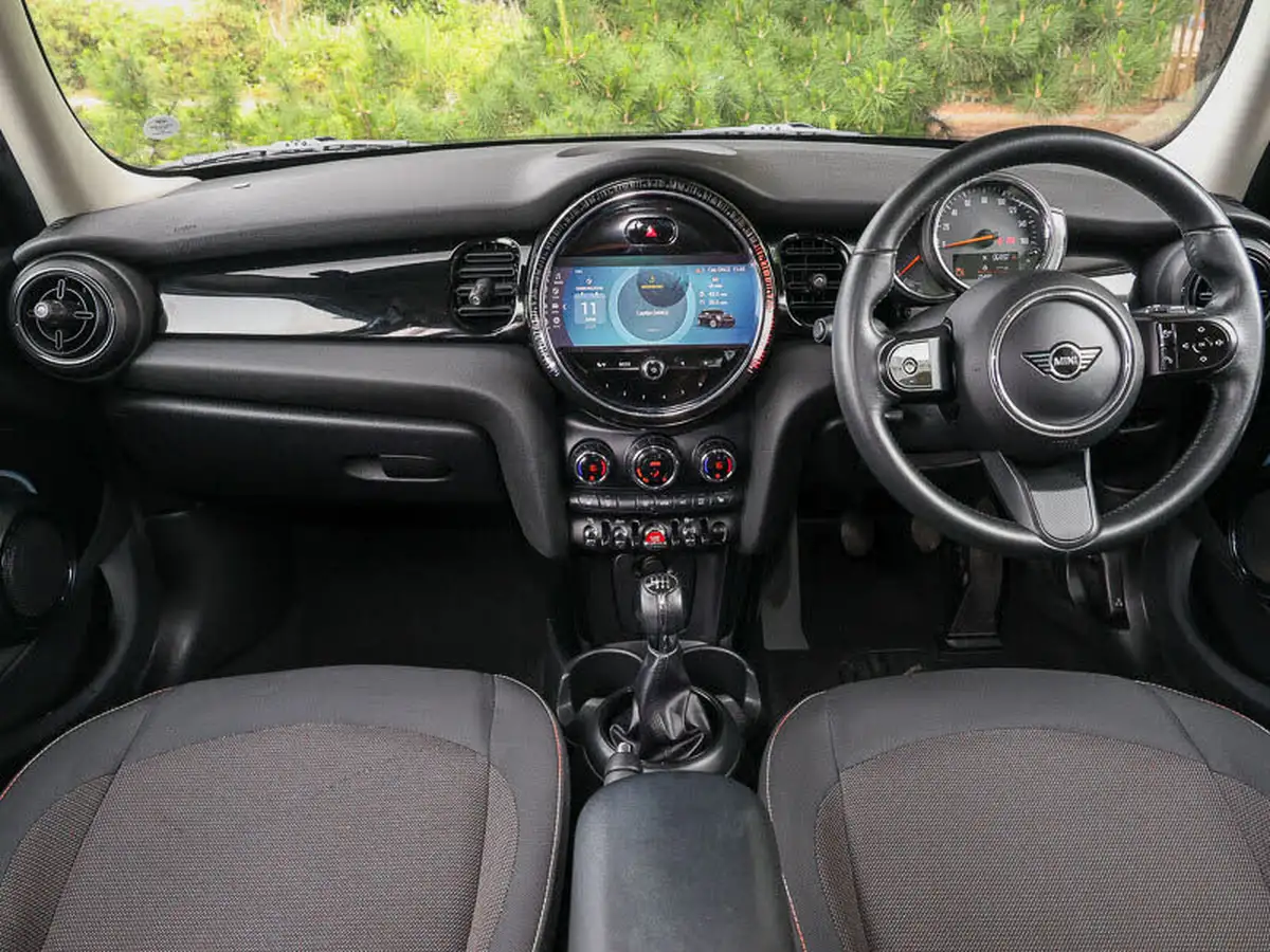 2021-mini-cooper-15-cooper-classic-hatchback-5d-big-3