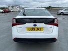 2019-toyota-prius-small-13