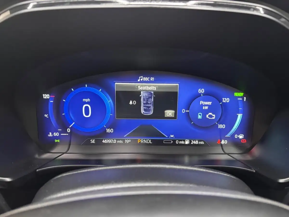 2022-ford-kuga-25t-st-line-x-edition-225ps-phev-big-36