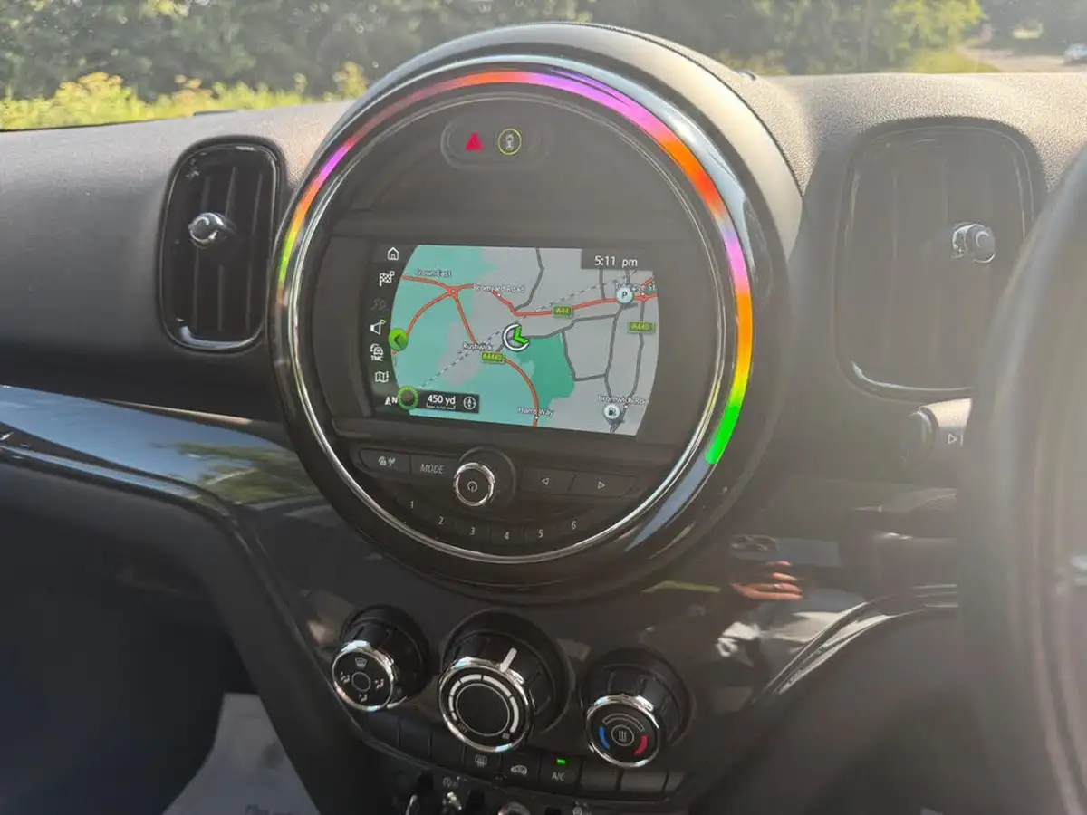 2018-mini-countryman-15-cooper-ss-big-16