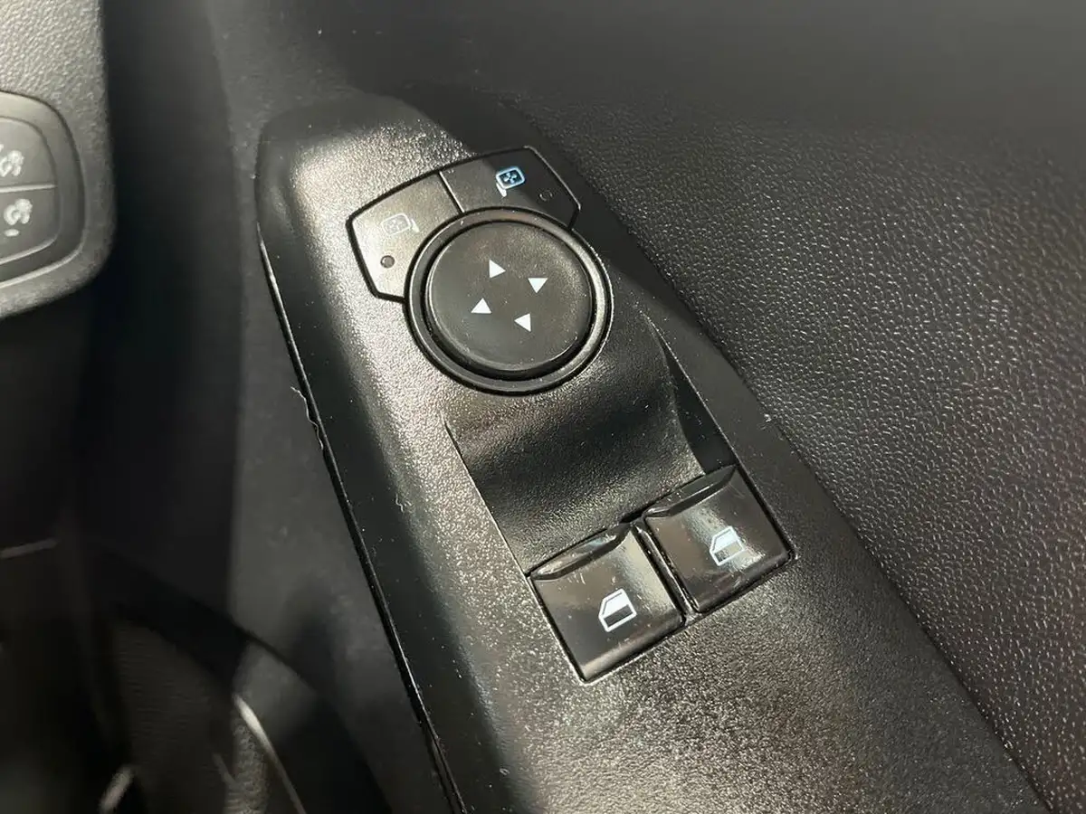 2022-ford-fiesta-11-ti-vct-trend-5d-big-19