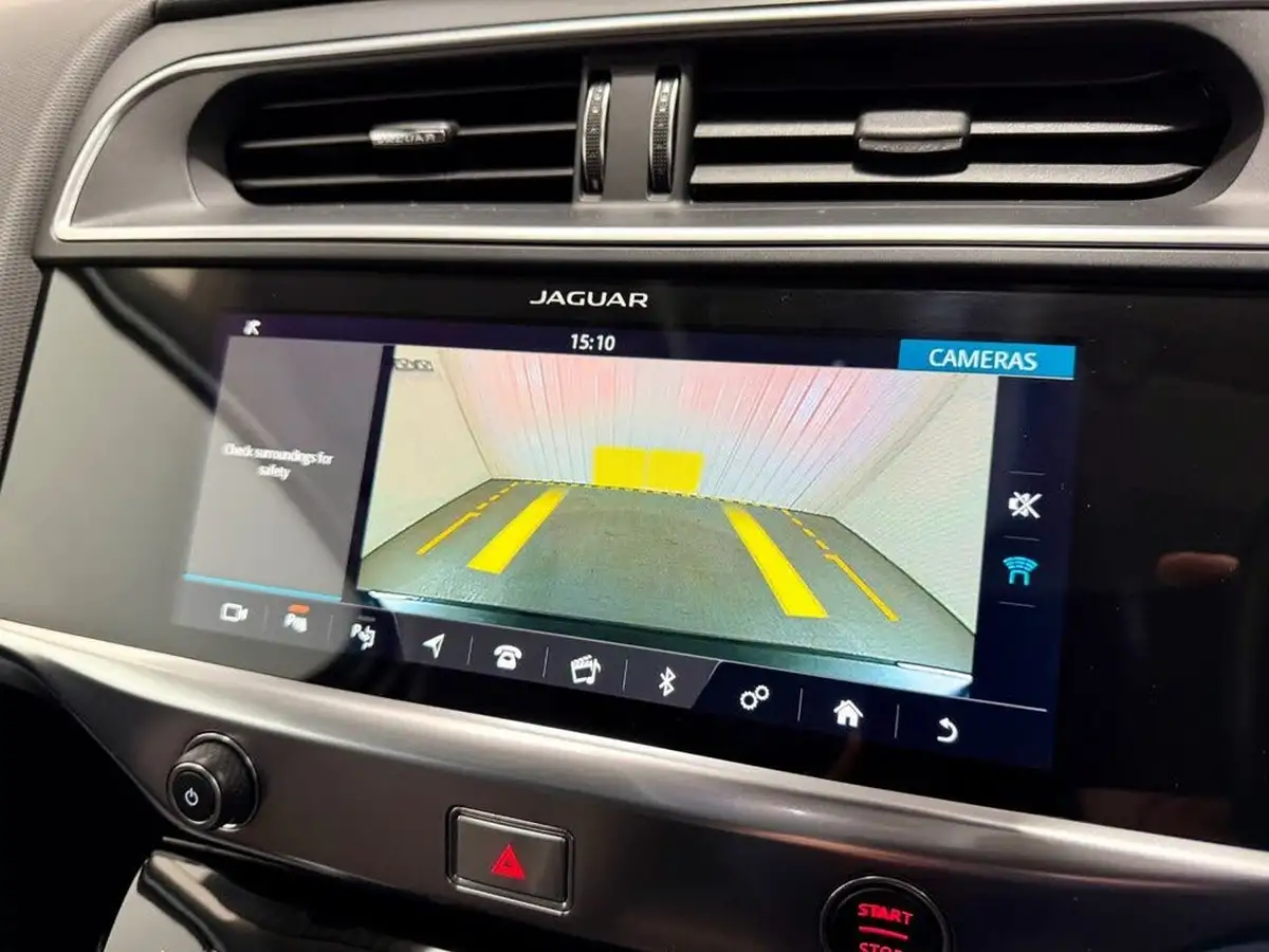2019-jaguar-i-pace-ev400-s-big-17