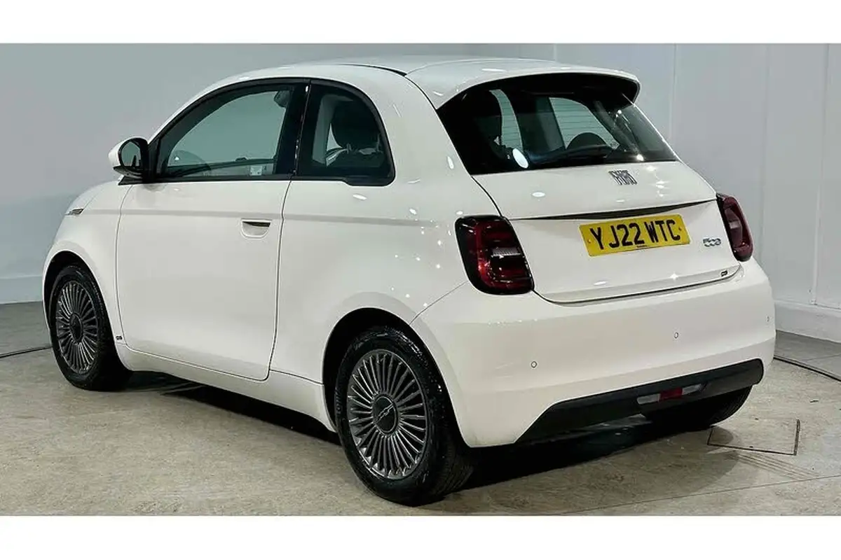 2022-fiat-500-e-icon-117bhp-big-5