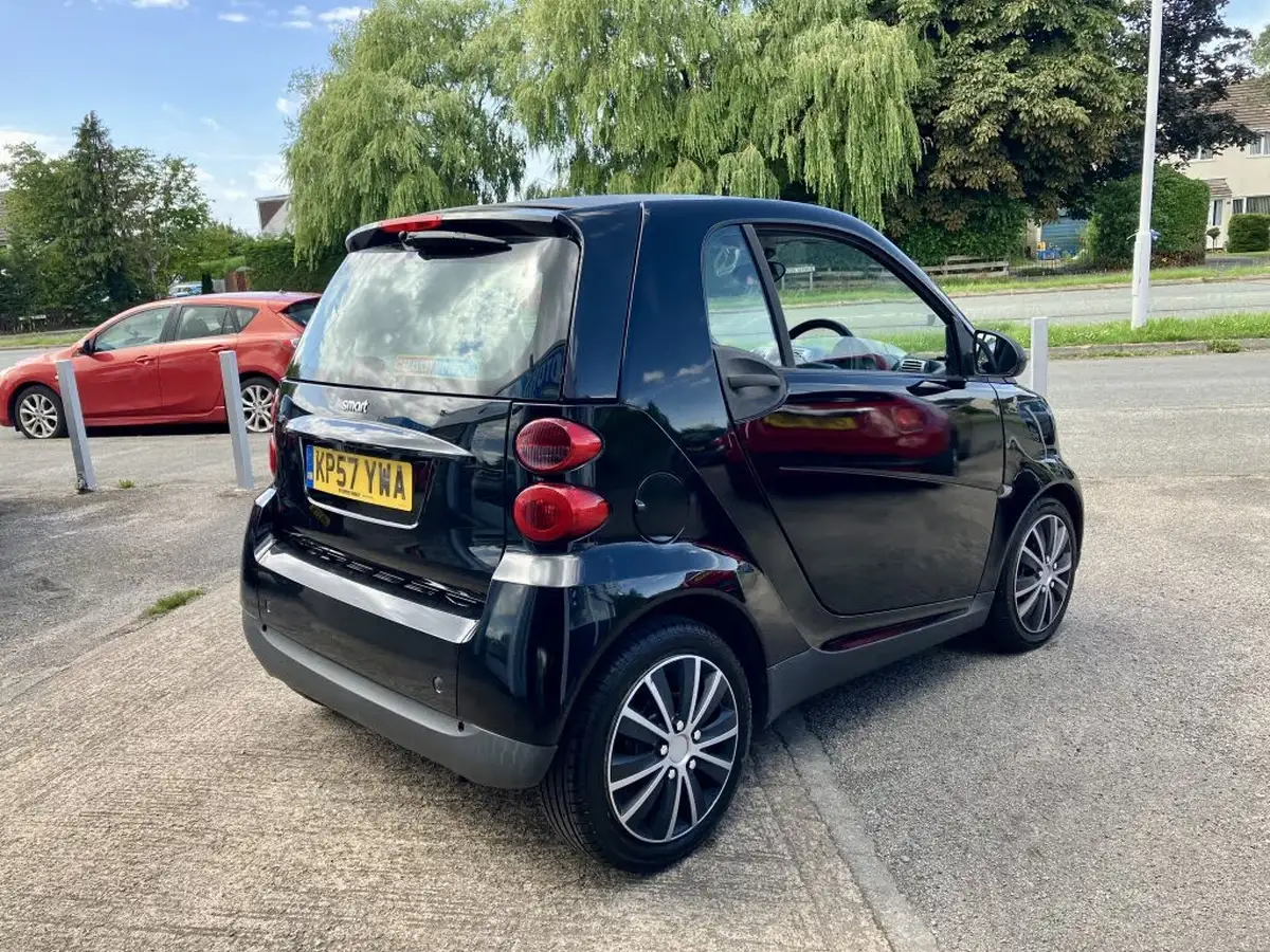 2007-smart-fortwo-10-pure-71bhp-coupe-semi-a-big-5