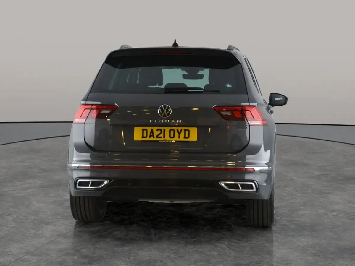 2021-volkswagen-tiguan-15-tsi-r-line-big-10
