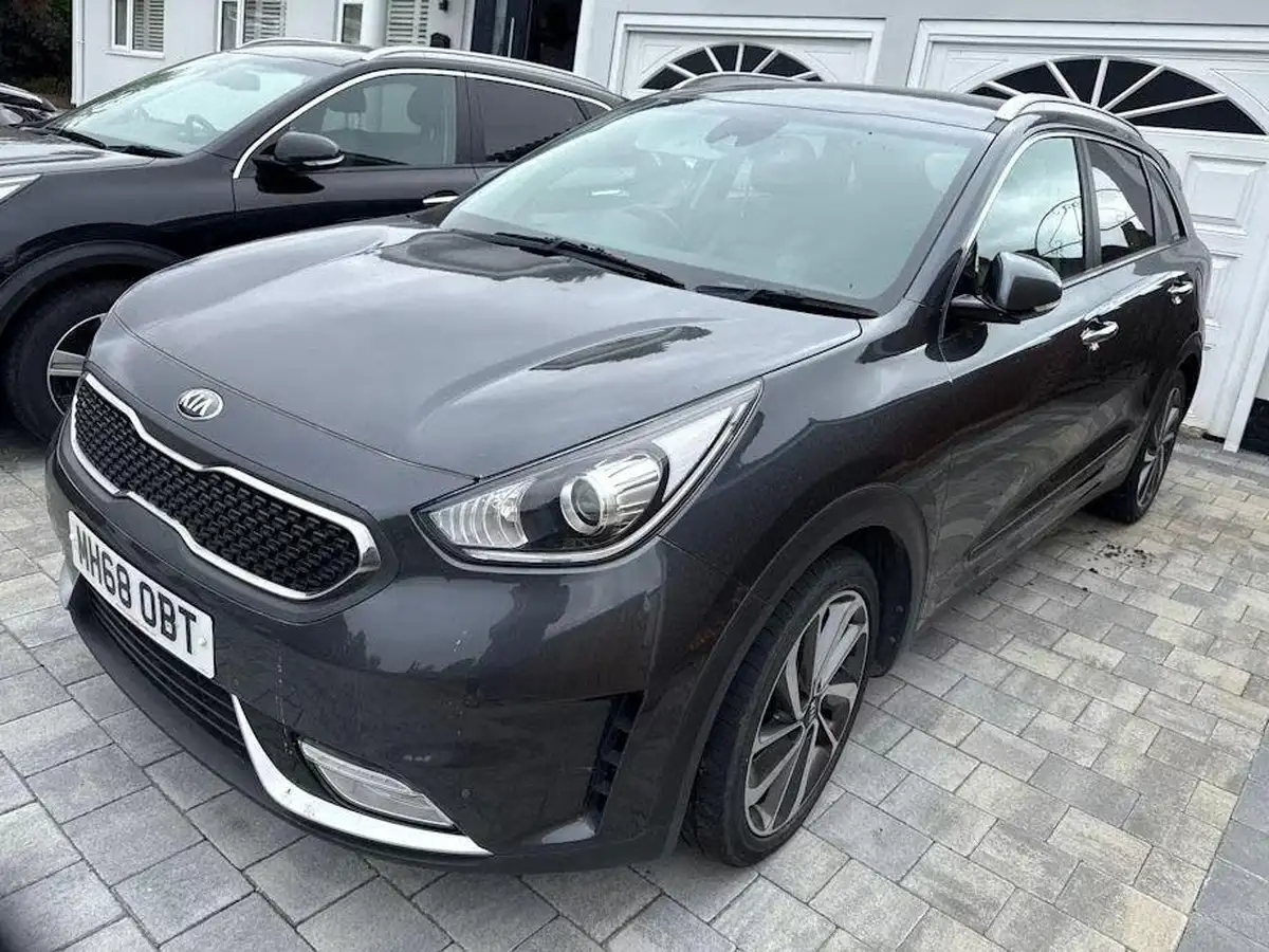 2019-kia-niro-16-gdi-3-156kwh-big-1
