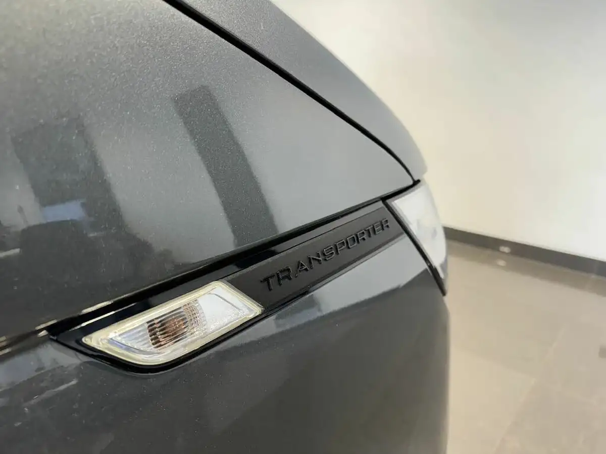 2021-volkswagen-transporter-20bitdi-t32-highline-bmt-swb-204pseu6d-panel-van-big-8