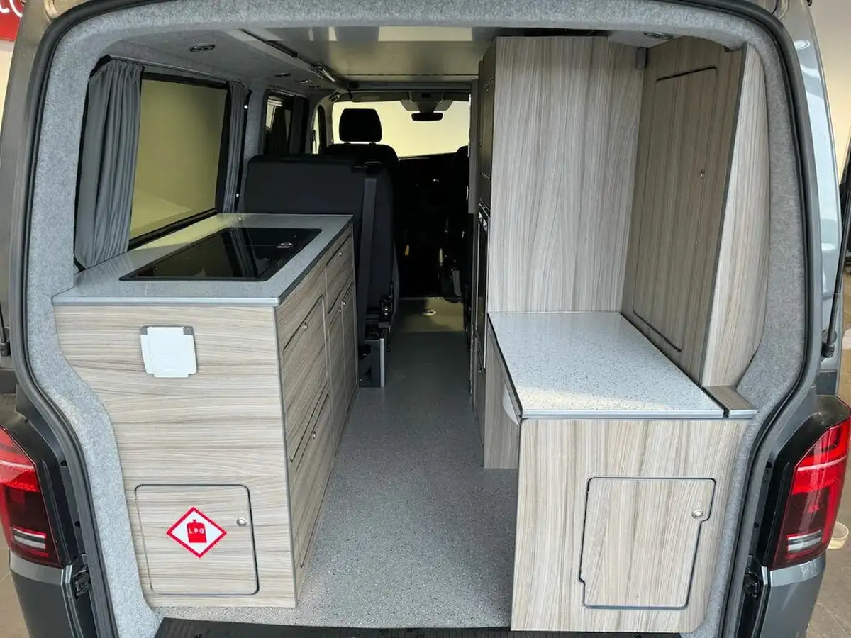 2021-volkswagen-transporter-20bitdi-t32-highline-bmt-swb-204pseu6d-panel-van-big-32