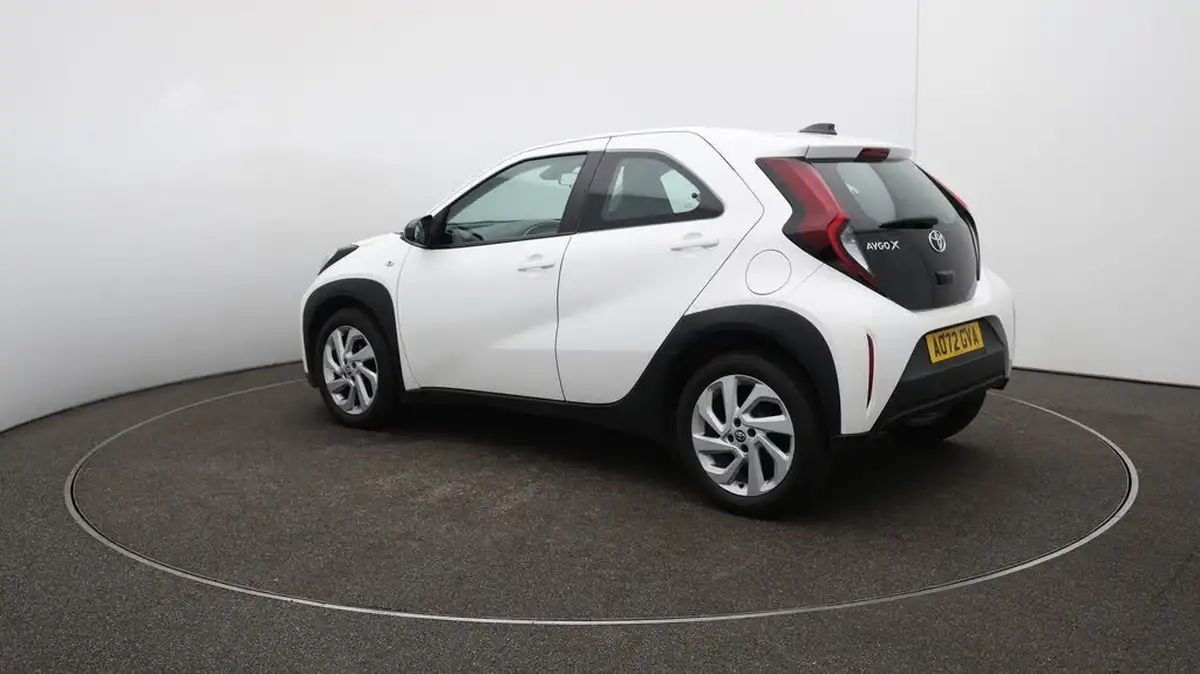 2022-toyota-aygo-x-10-vvt-i-pure-big-60