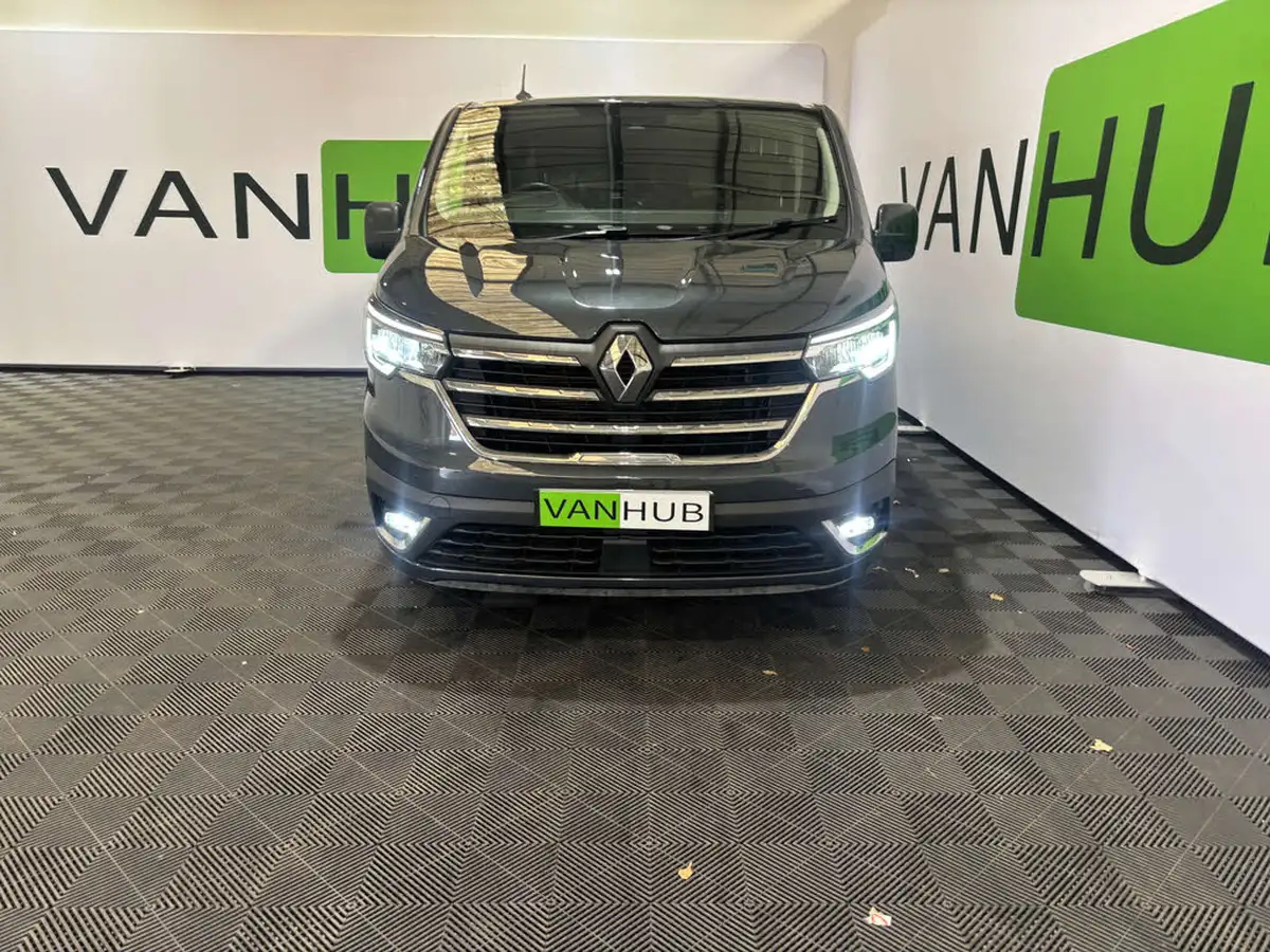 2023-renault-trafic-20dci-ll30-130-sport-big-12