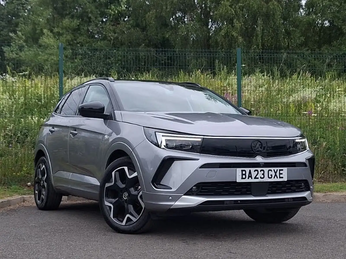 2023-vauxhall-grandland-12-ultimate-130ps-big-0