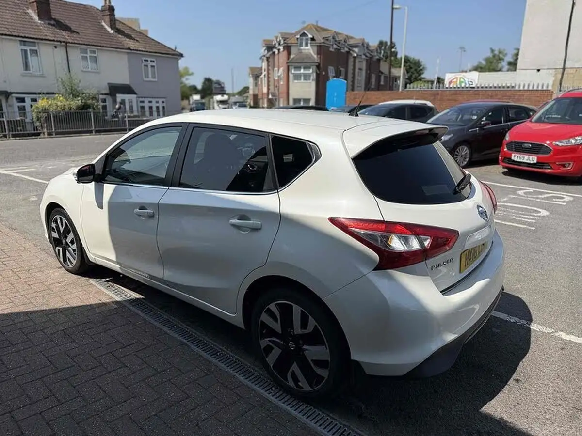 2016-nissan-pulsar-16-dig-t-tekna-big-4