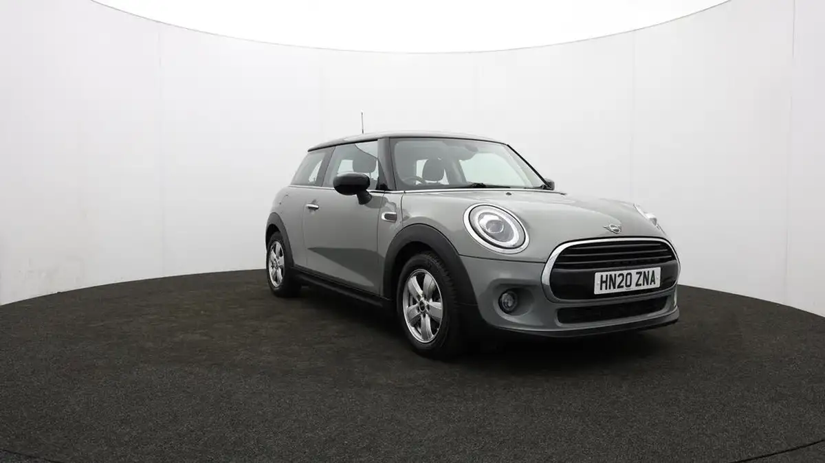 2020-mini-cooper-15-cooper-classic-nav-hatchback-3d-big-51