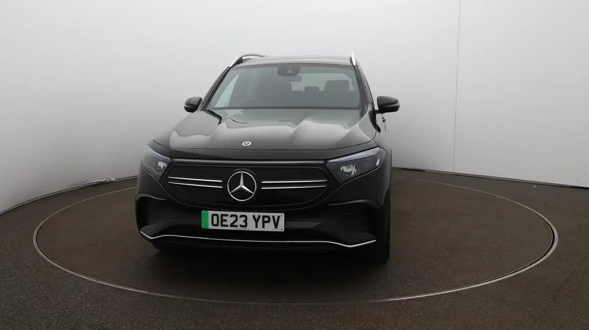 2023-mercedes-benz-eqb-e-300-amg-line-big-38