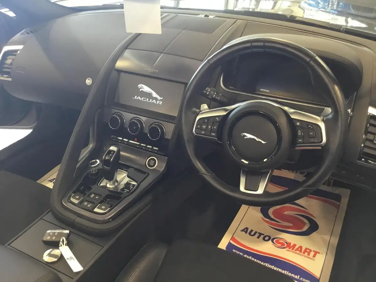 2022-jaguar-f-type-50-v8-p450-r-dynamic-rwd-convertible-big-27