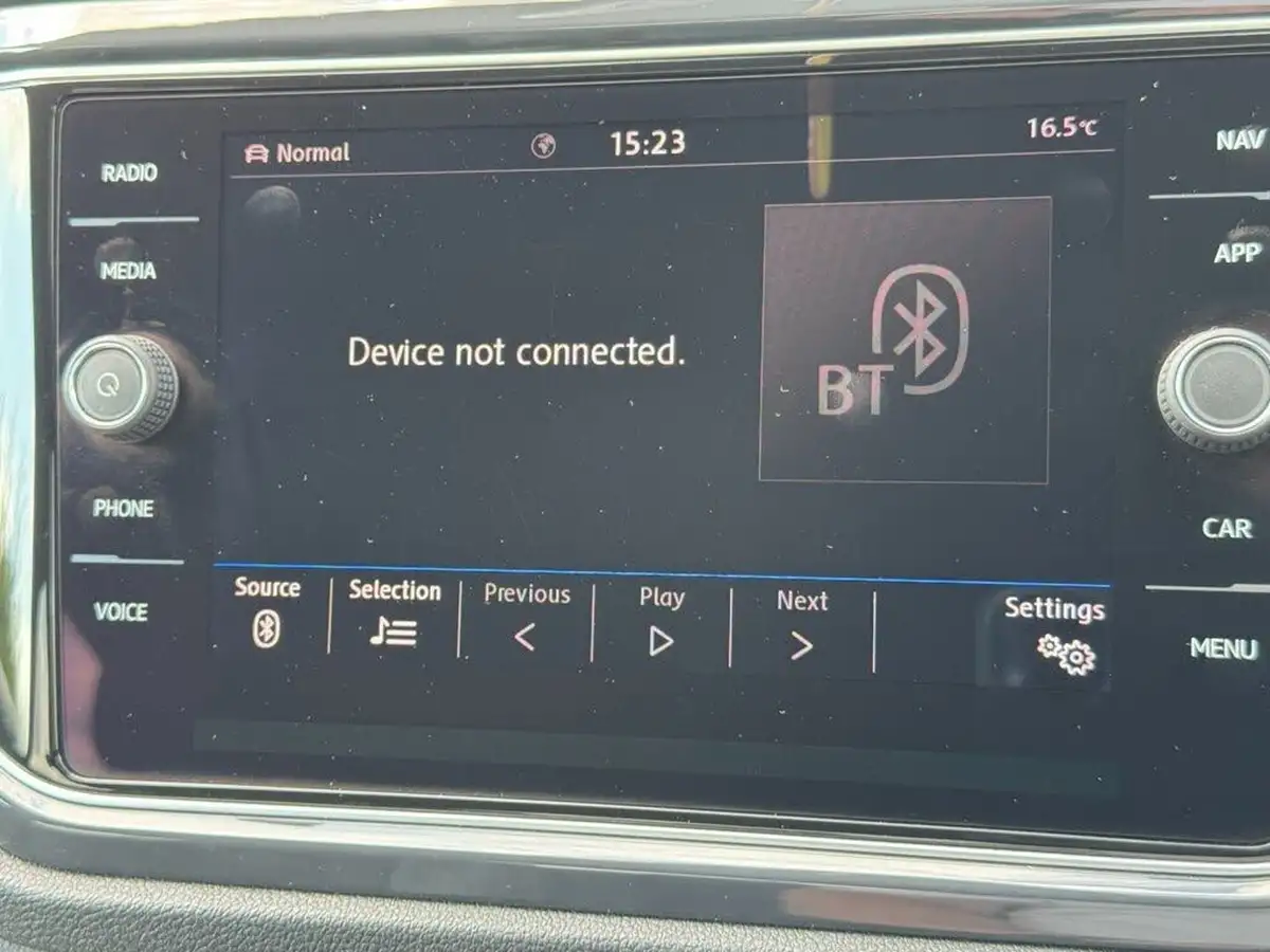 2019-volkswagen-t-roc-16tdi-r-line-big-67