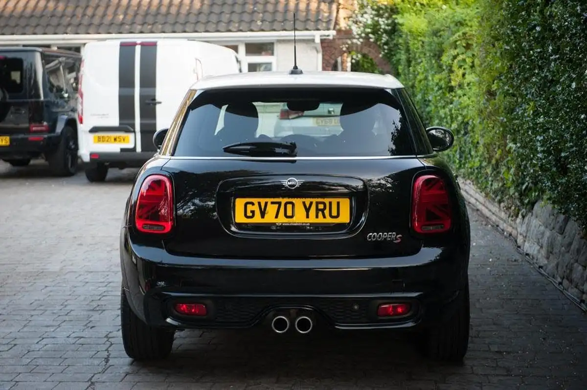 2021-mini-cooper-20-cooper-s-classic-189bhp-series-ii-nav-hatchback-5d-big-11