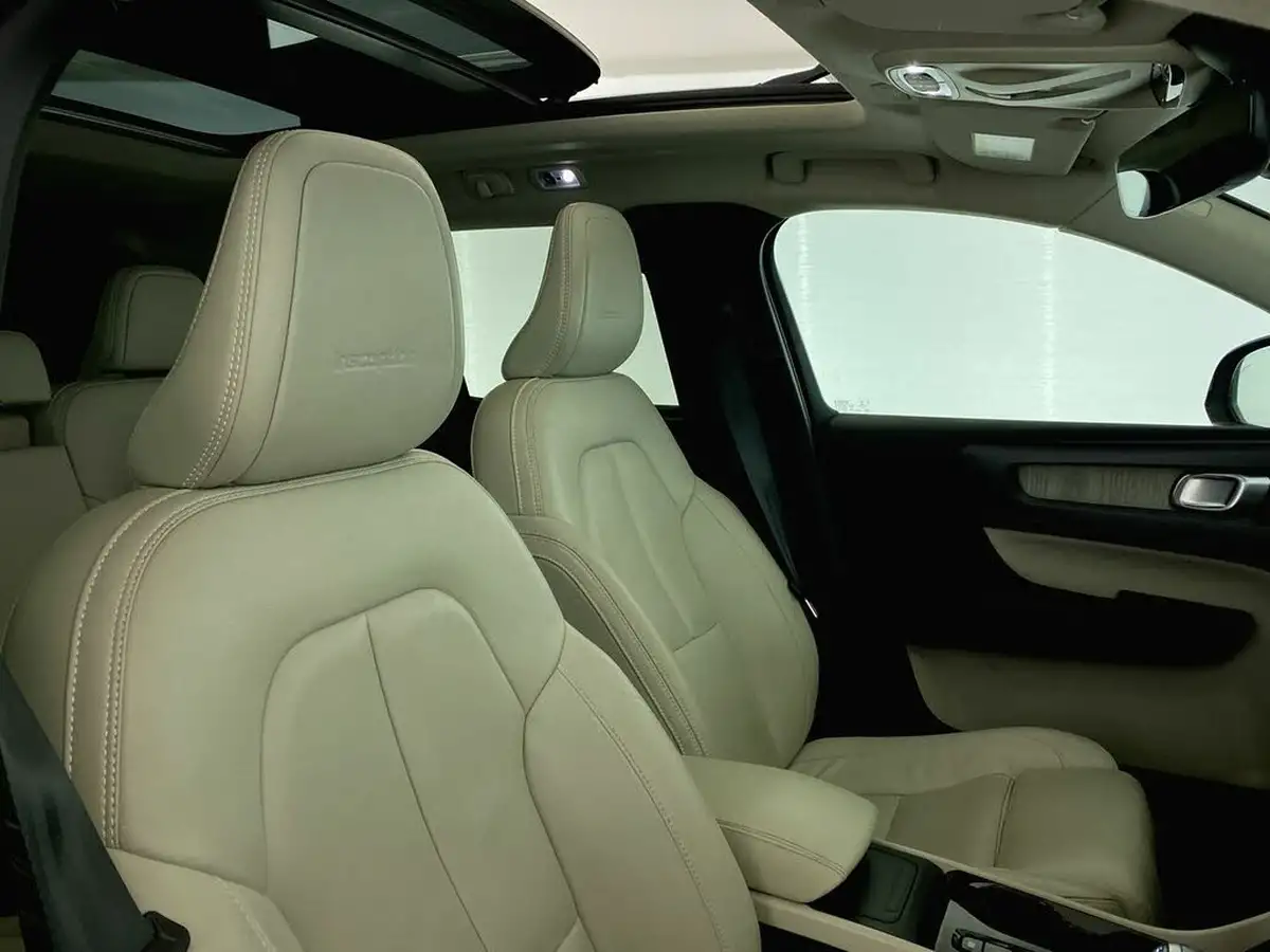 2019-volvo-xc40-20-t5-inscription-pro-big-14